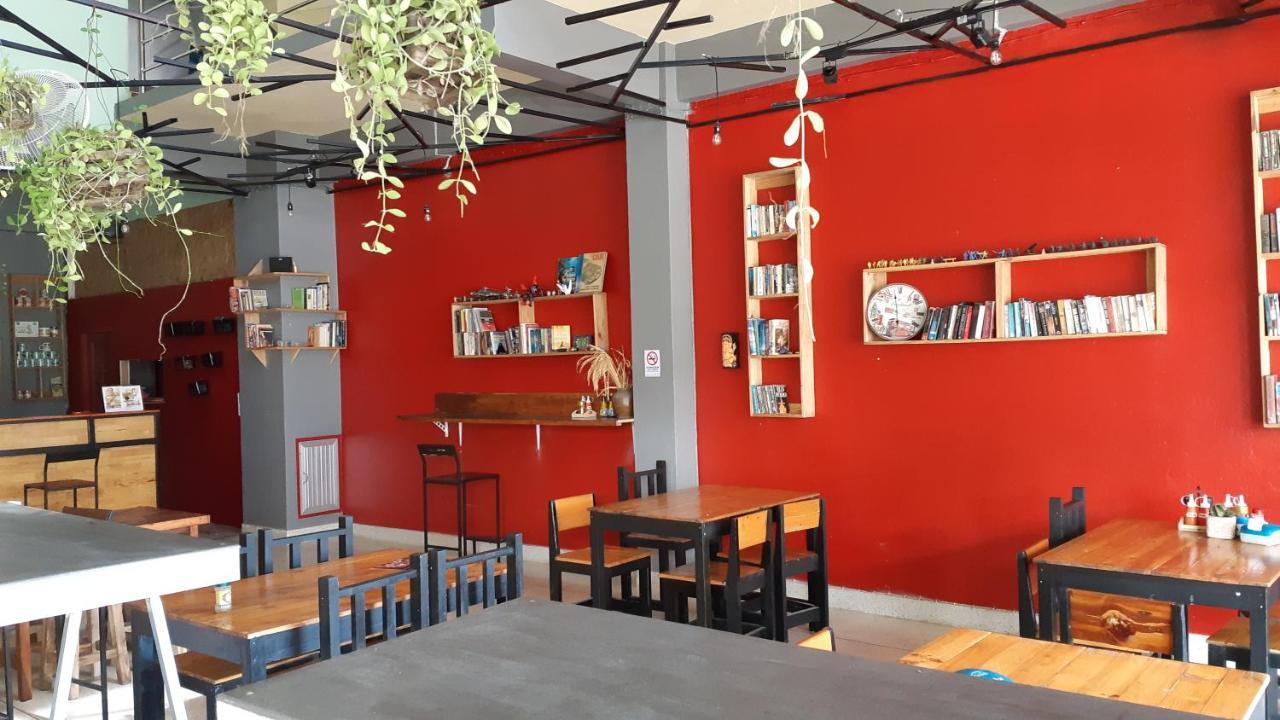 Cube Hostel 甲米 外观 照片