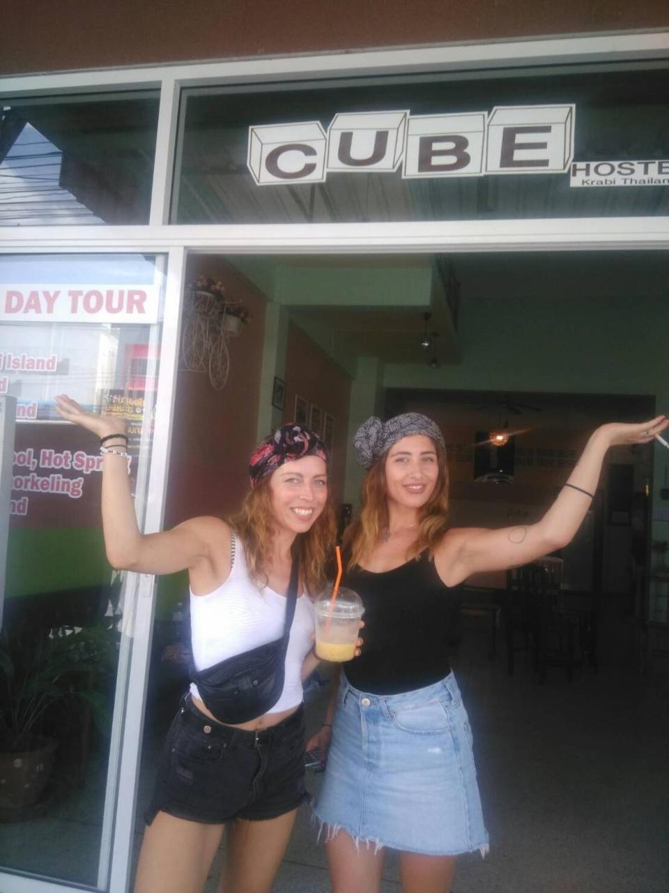 Cube Hostel 甲米 外观 照片